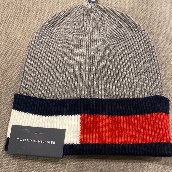 Boy’s Tommy Hilfiger Toque hat - Picture 1 of 3